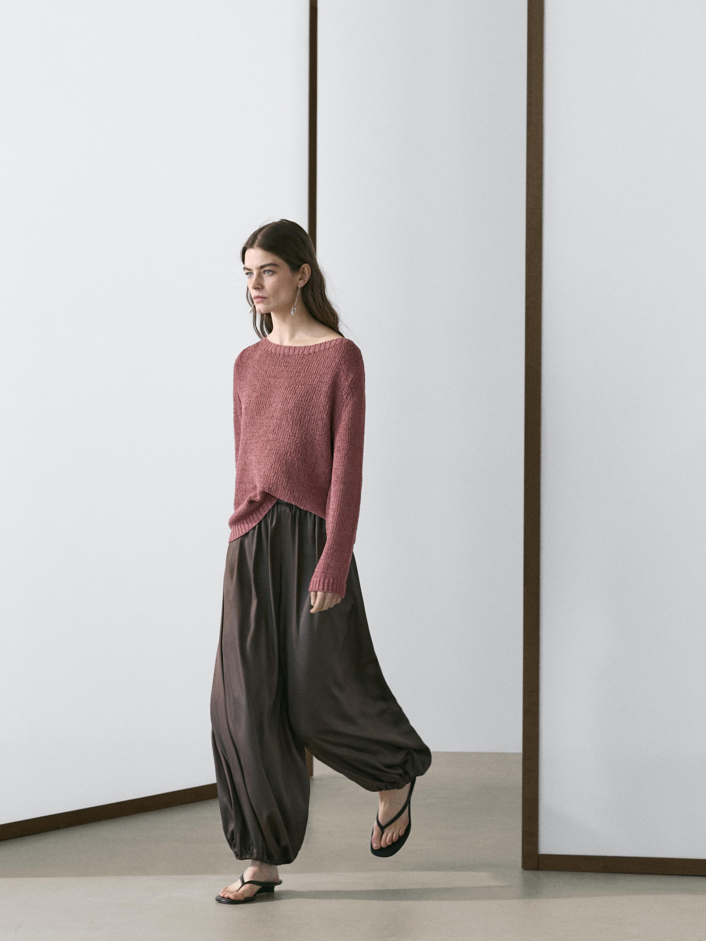 Boat neck knit sweater